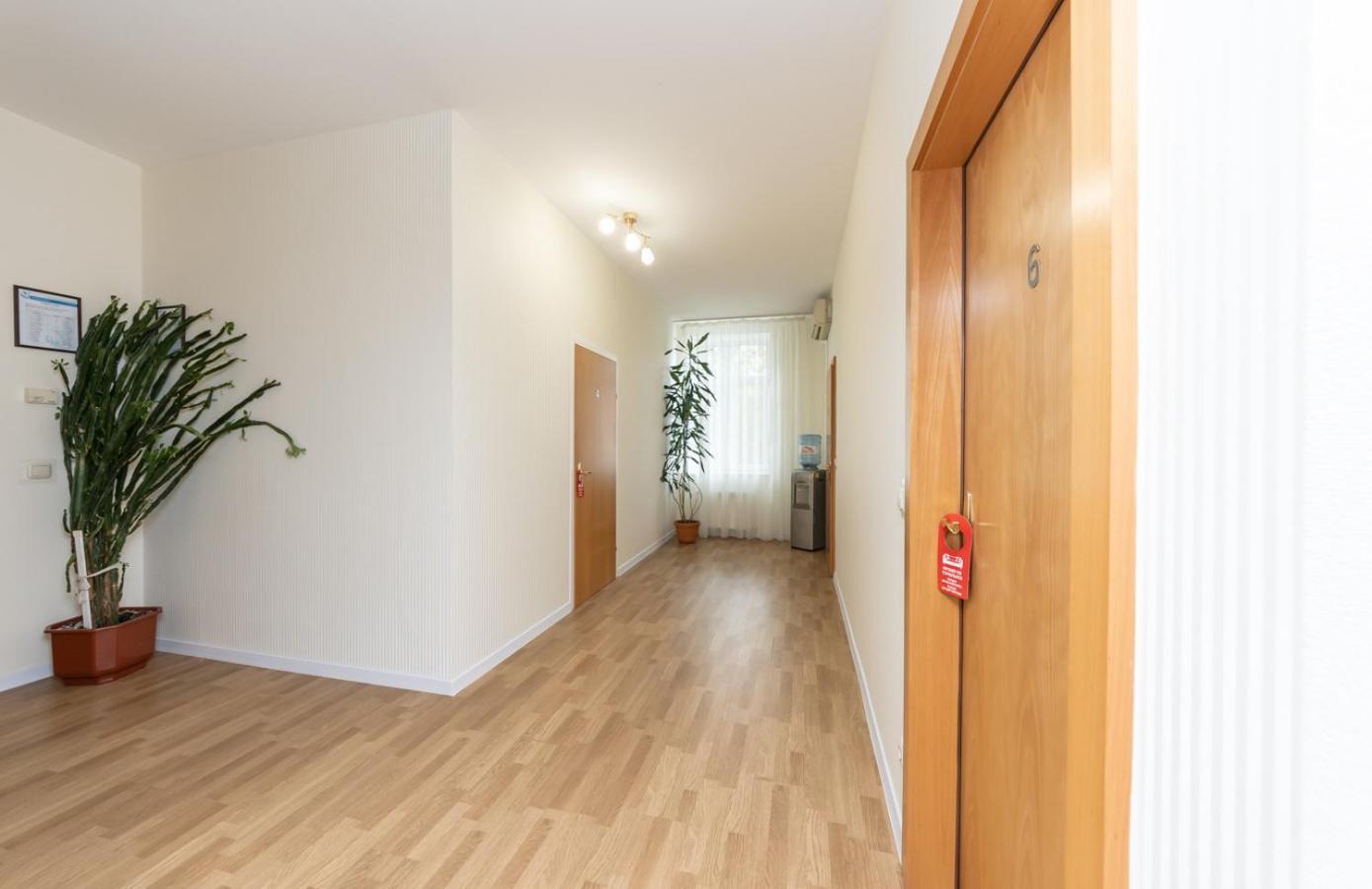 Mini-Hotel Guest Residence Kyiv Exterior photo